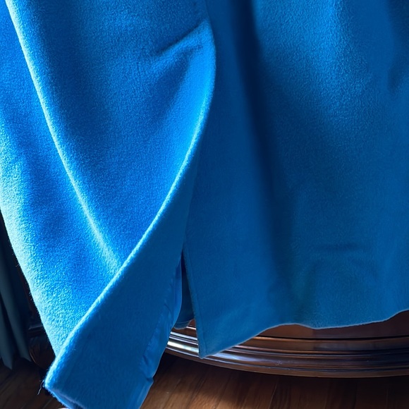 SPORTMAX turquoise blue wool coat. Made in Italy. Size US 4. Very good condition - Picture 5 of 10